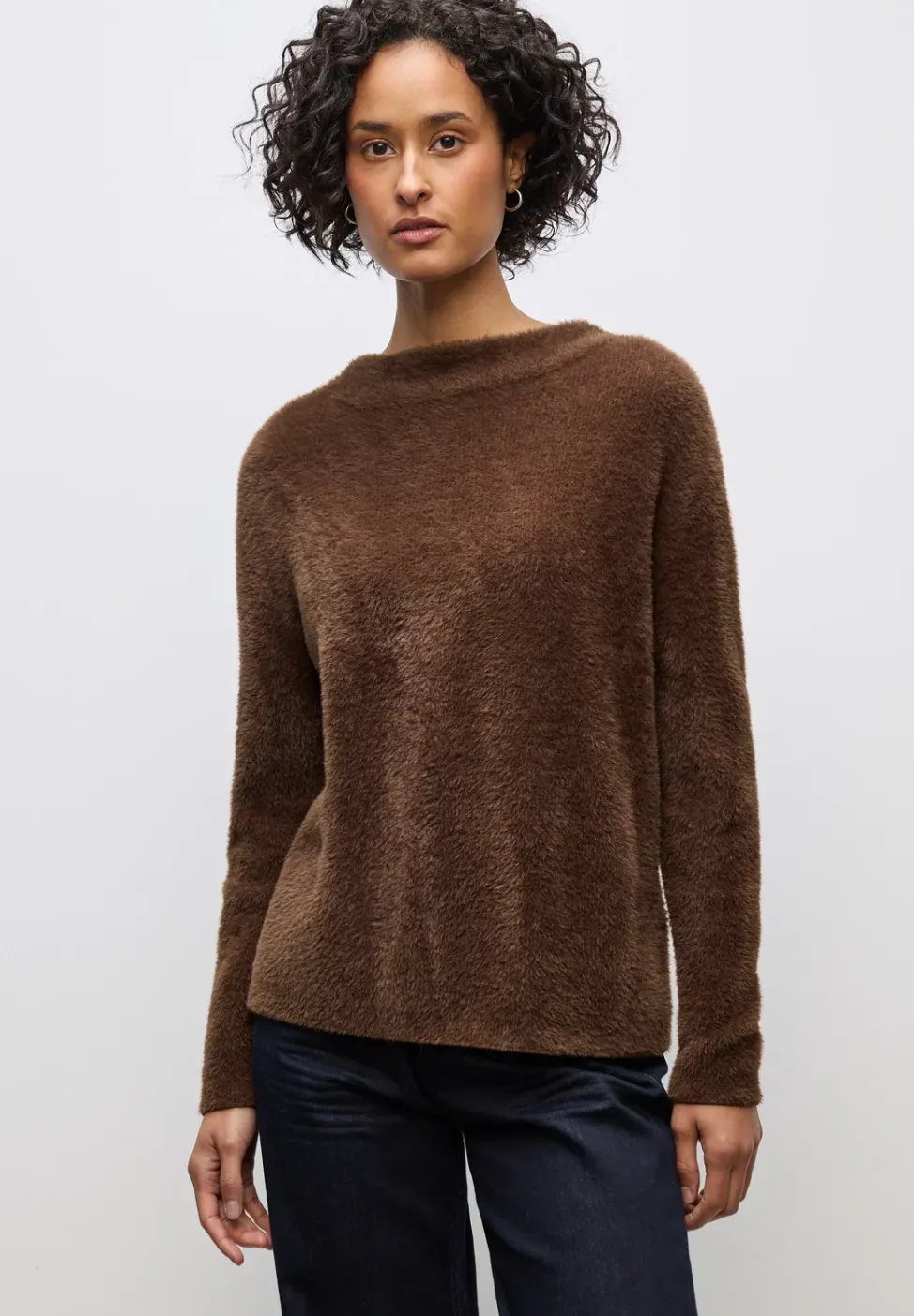 Pull en fil de plume