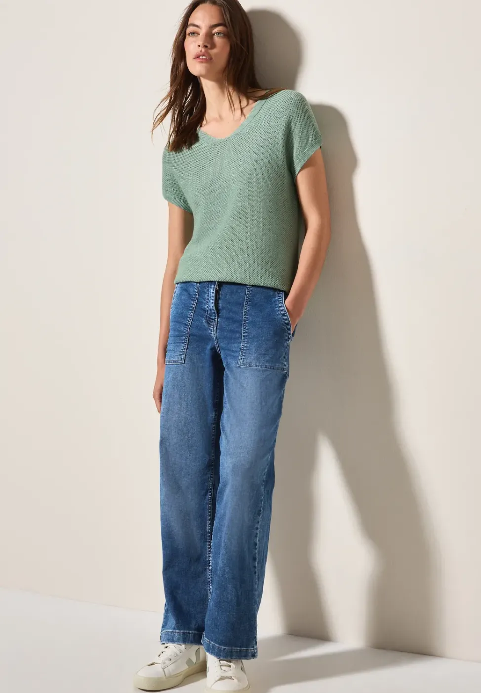 Pull structuré sans manches