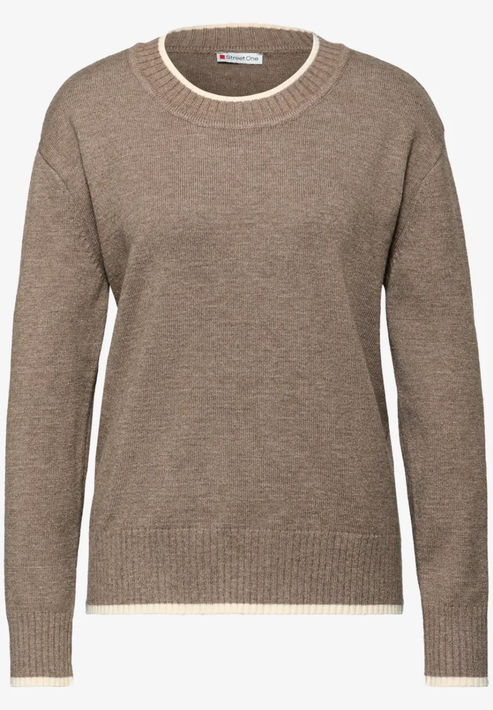 Pull avec détails contrastés