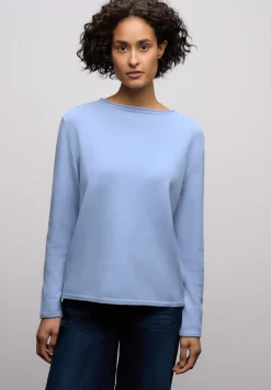 Pull avec ourlet roulé