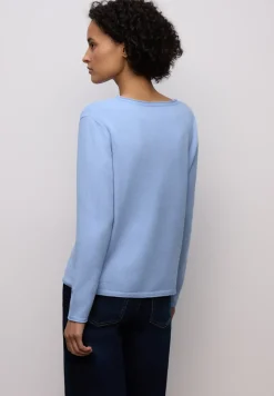Pull avec ourlet roulé