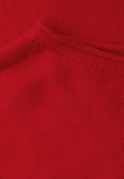 Pull avec ourlet roulé