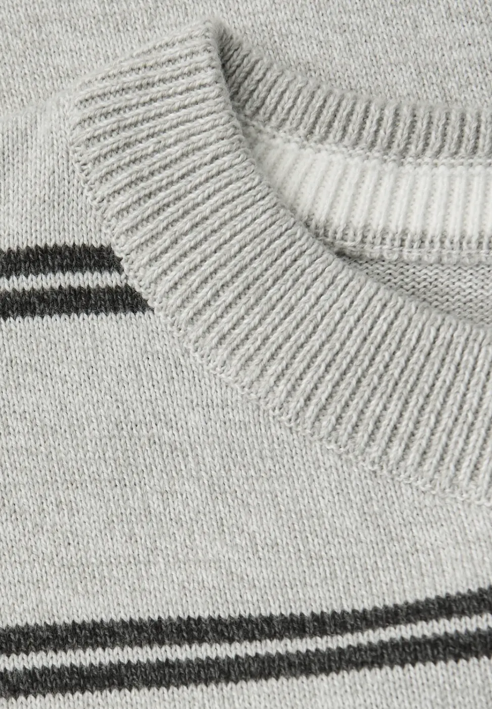 Pull basique rayé