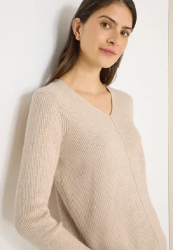 Pull à col en V