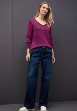 Pull à col en V