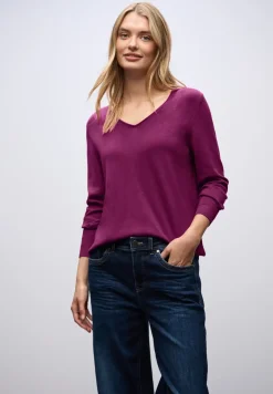 Pull à col en V