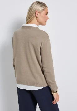 Pull à col en V