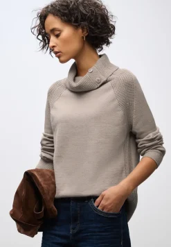 Pull à col montant