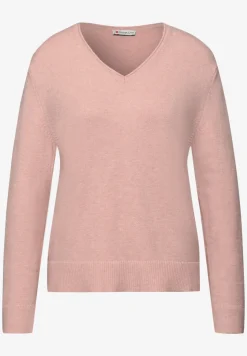 Pull douillet à col en V