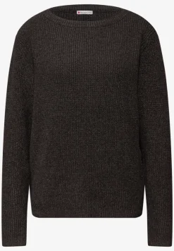 Pull en chenille