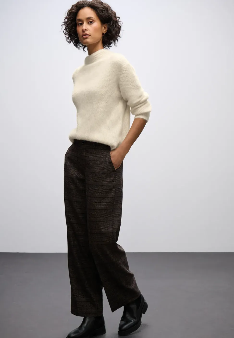 Pull en fil de plume