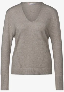 Pull en maille avec détails