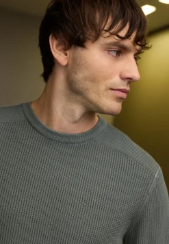 Pull à look délavé