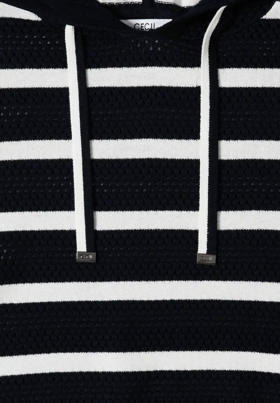 Pull à manches courtes avec capuche