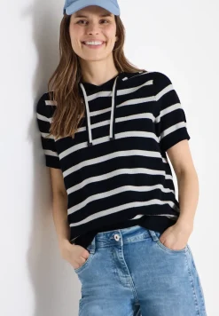 Pull à manches courtes avec capuche