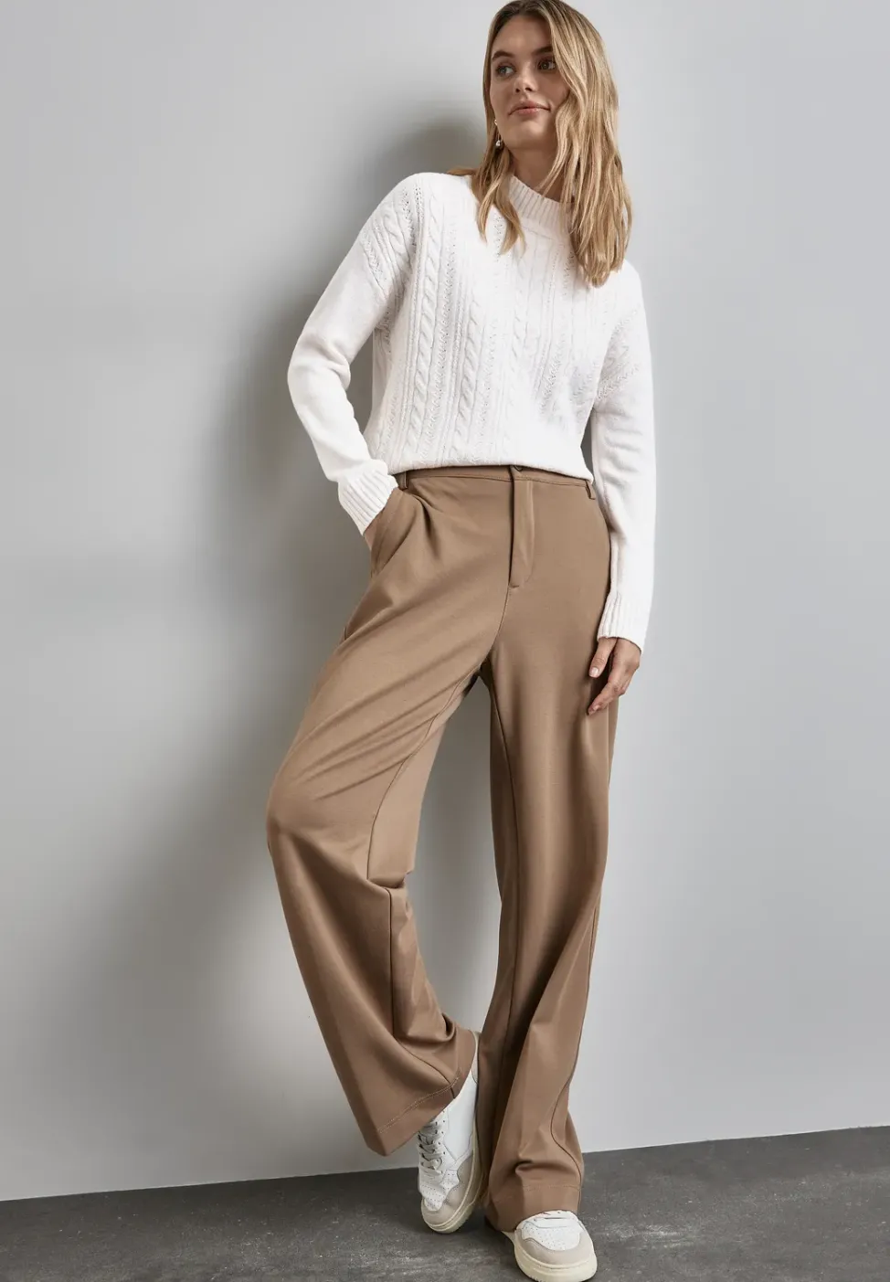 Pull à motif tricoté