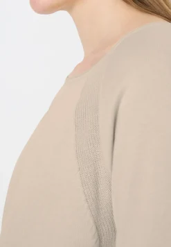 Pull-over avec détail structuré