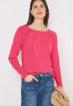 Pull-over avec détail structuré
