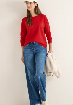 Pull-over avec détail structuré
