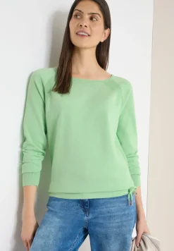 Pull-over avec détail structuré