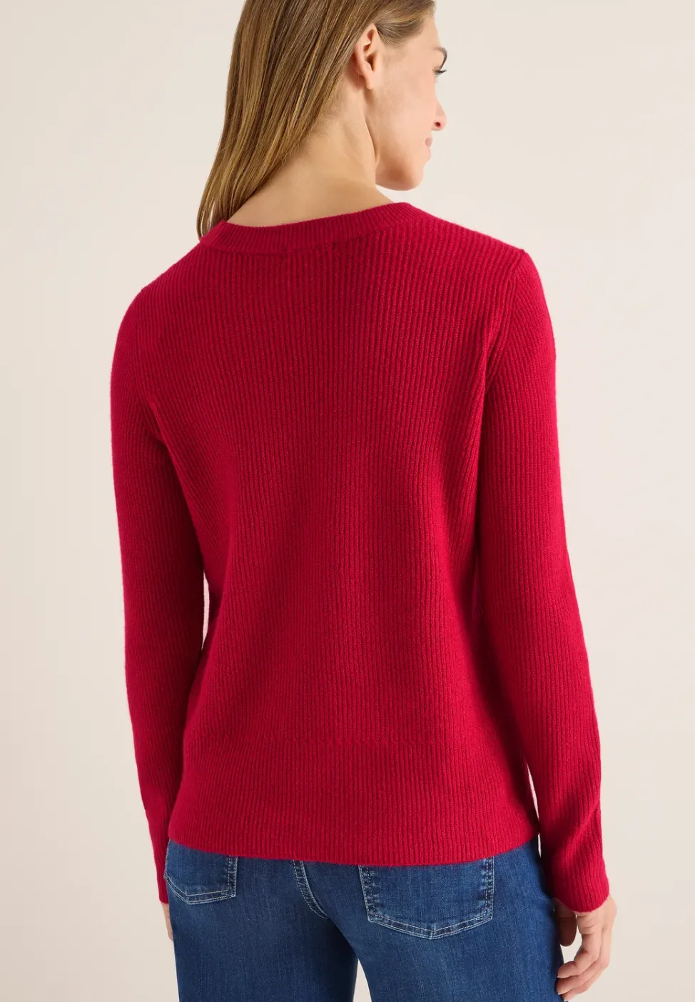 Pull-over avec détails structurés