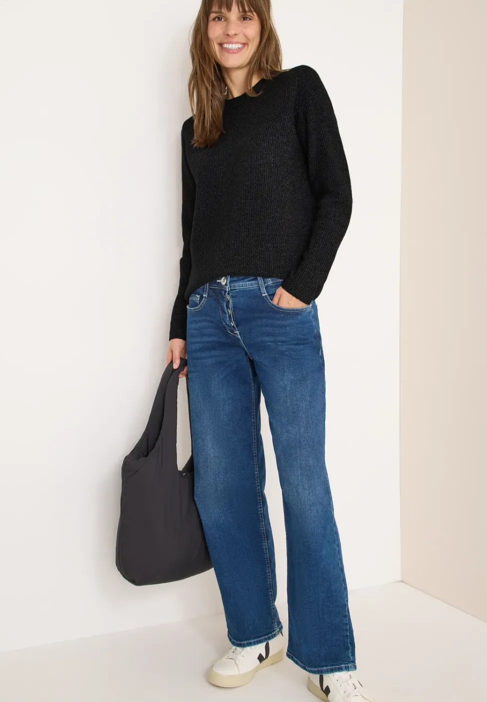 Pull-over avec détails structurés