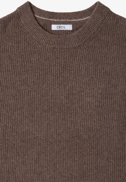 Pull-over avec détails structurés