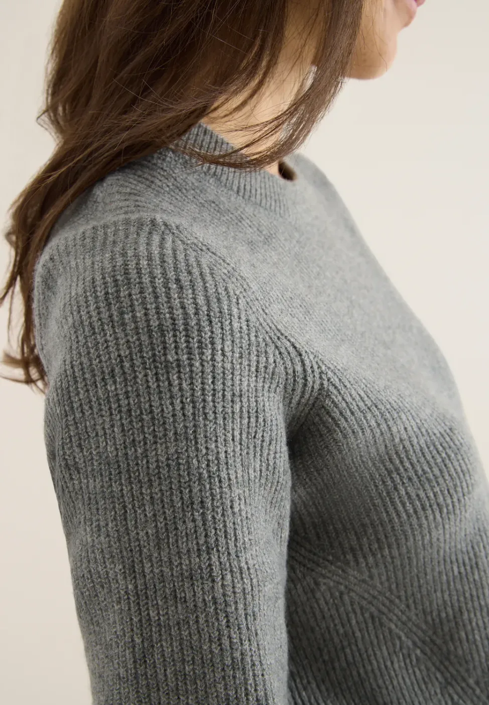 Pull-over avec détails structurés