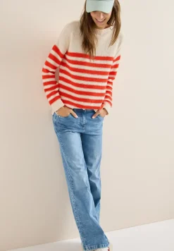 Pull-over bouclé rayé
