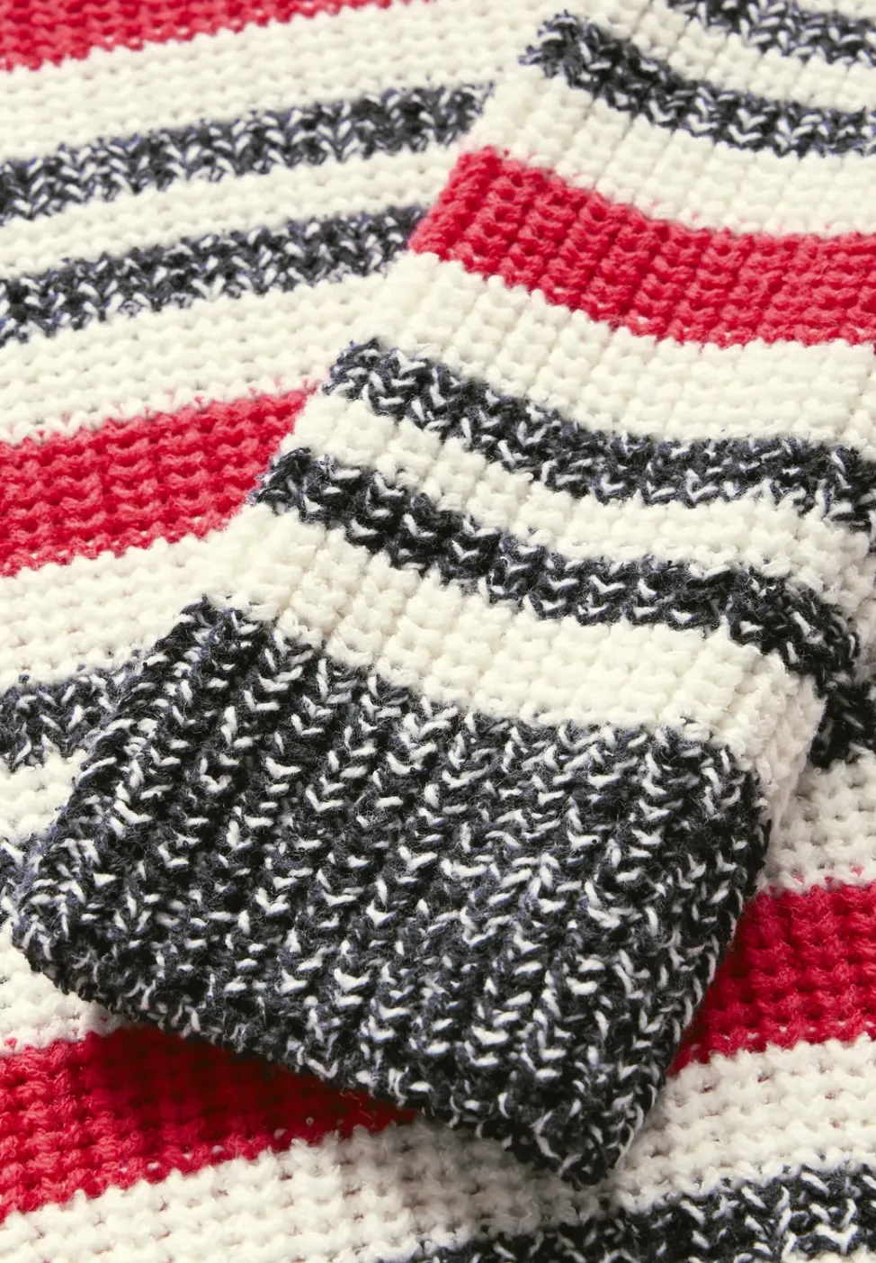 Pull-over mouliné rayé