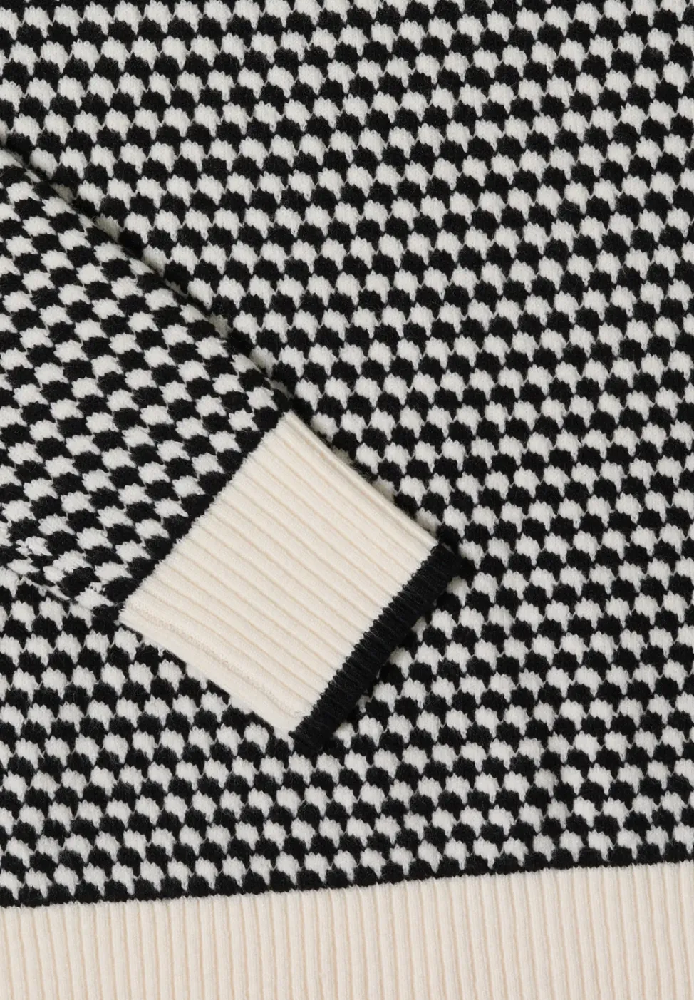 Pull-over structuré