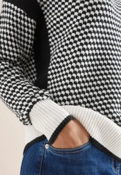 Pull-over structuré