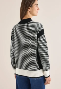 Pull-over structuré