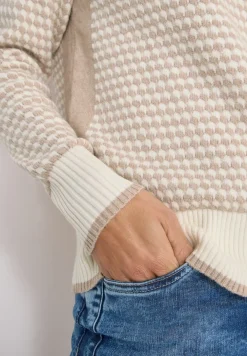 Pull-over structuré