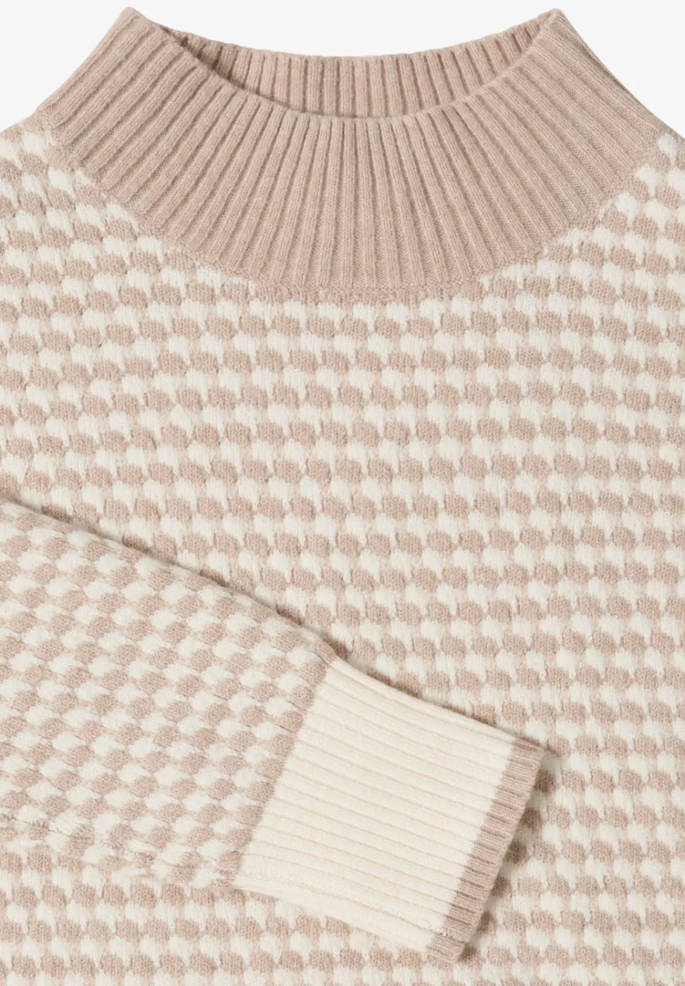 Pull-over structuré