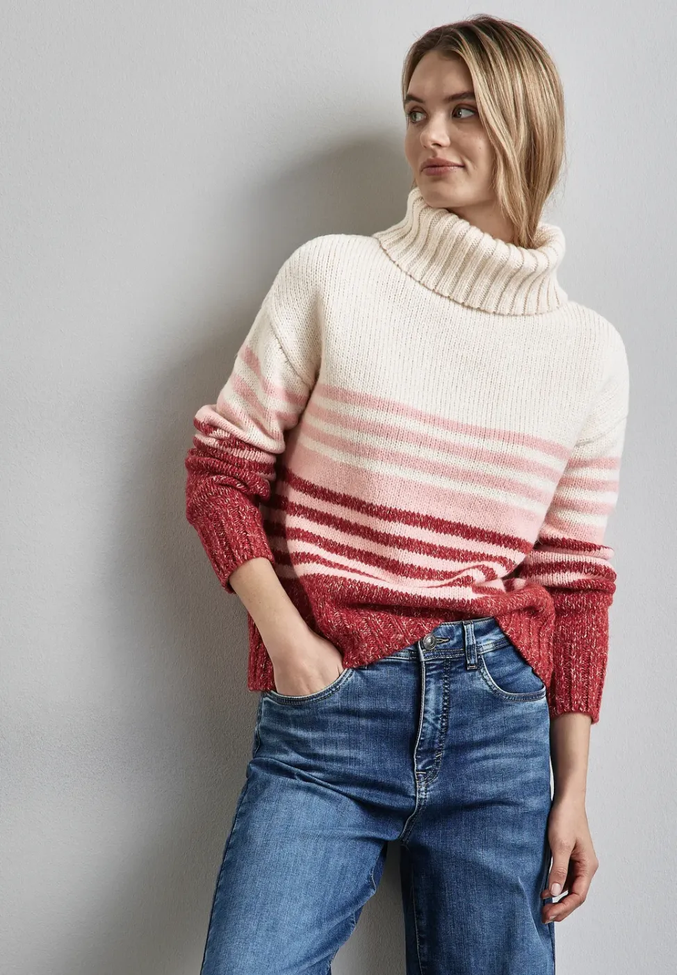 Pull-over en maille rayée
