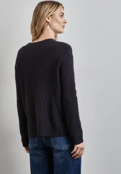 Pull-over structuré