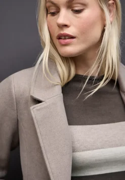 Pull à rayures