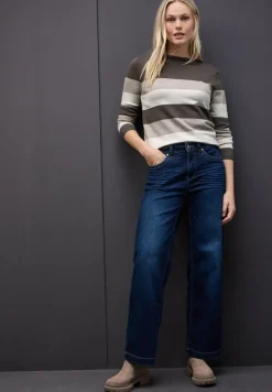 Pull à rayures