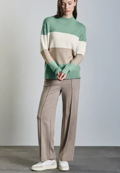Pull à rayures