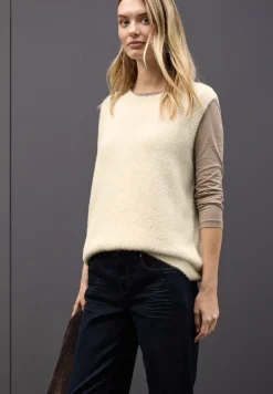 Pull sans manches