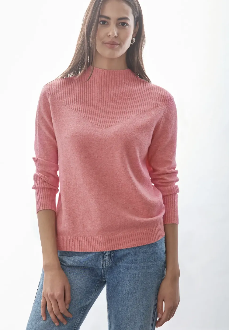 Pull à structure mixte