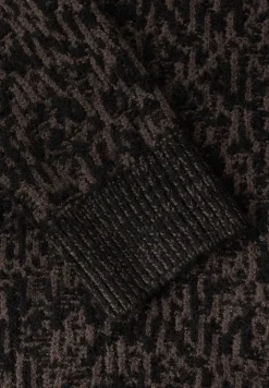 Pulls Two Tone