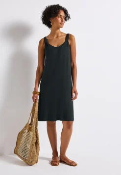 Robe avec détail de nœuds