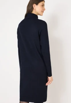 Robe douillette à col roulé