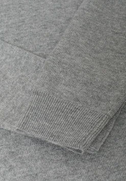 Robe douillette à col roulé