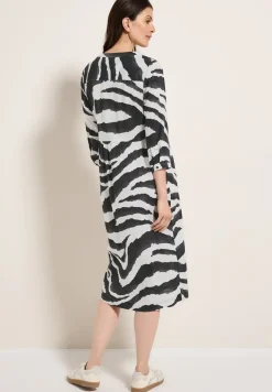Robe en coton à motifs