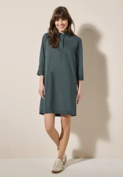 Robe en couleur unie