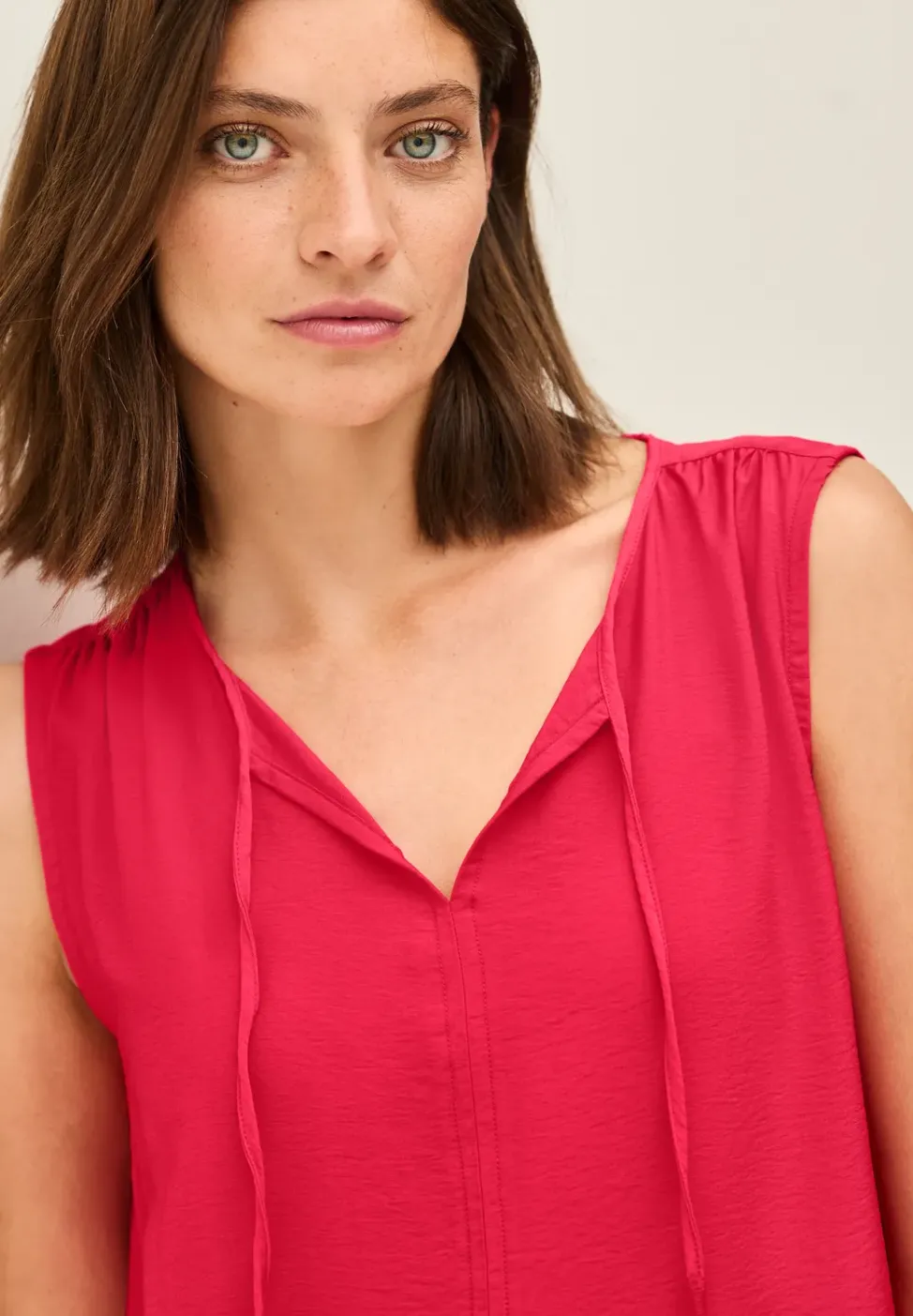 Robe en couleur unie