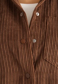 Robe en velours côtelé